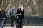 Amsterdam 23 maart 2018
Medina Schuurman op de fiets in Amsterdam