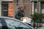 Amsterdam 13 maart 2018 
Robert Jensen gaat sigaren kopen en boodschappen.
