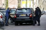 Amsterdam 17 maart 2018 
Robert ten Brink en zijn vrouw Roos en dochter hebben boodschappen gedaan