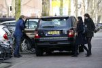 Amsterdam 17 maart 2018 
Robert ten Brink en zijn vrouw Roos en dochter hebben boodschappen gedaan