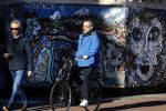 Amsterdam 20 maart 2018 
Rolf Snoeren ( Viktor en Rolf) op de fiets in Amsterdam zuid. Hij rijdt naar zijn villa/huis.