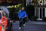 Amsterdam 20 maart 2018 
Rolf Snoeren ( Viktor en Rolf) op de fiets in Amsterdam zuid. Hij rijdt naar zijn villa/huis.