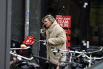 Amsterdam 23 maart 2018 
Saskia Noort doet boodschappen in Amsterdam