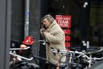 Amsterdam 23 maart 2018 
Saskia Noort doet boodschappen in Amsterdam