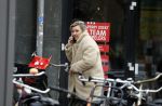 Amsterdam 23 maart 2018 
Saskia Noort doet boodschappen in Amsterdam