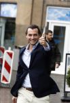 Den Haag 12 maart 2018
Fractievoorzitters Klaas Dijkhoff (VVD), Jesse Klaver (Groen Links), Lilian Marijnissen (SP) en Thierry Baudet (FvD) zijn met elkaar in gesprek in het Libelle Nieuwscafe ( Dudok)
