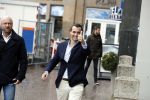 Den Haag 12 maart 2018
Fractievoorzitters Klaas Dijkhoff (VVD), Jesse Klaver (Groen Links), Lilian Marijnissen (SP) en Thierry Baudet (FvD) zijn met elkaar in gesprek in het Libelle Nieuwscafe ( Dudok)