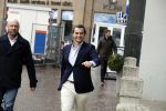 Den Haag 12 maart 2018
Fractievoorzitters Klaas Dijkhoff (VVD), Jesse Klaver (Groen Links), Lilian Marijnissen (SP) en Thierry Baudet (FvD) zijn met elkaar in gesprek in het Libelle Nieuwscafe ( Dudok)