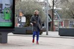 Amsterdam 3 april 2018
Thijs Romer met telefoon op straat