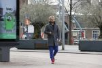 Amsterdam 3 april 2018
Thijs Romer met telefoon op straat