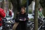 Amsterdam 126 maart 2019
Astrid Joosten haalt gebak bij v Averzaath.