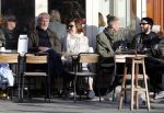 Amsterdam 24 april 2019
Bert Kuizenga en zijn vrouw op terras.