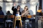 Amsterdam 24 maart 2019
Chantal Janzen en haar man Marco Geeratz en hun kinderen op terras en Amsterdam zuid.