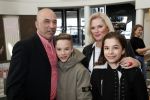 Hoorn 24 maart 2019
Premiere Pip Pellens in schouwburg van Zaandam. Pim Vosmaer met Dominique v Vliet en hun kinderen