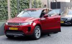 Amsterdam 30 maart 2019
Estelle Cruijff met haar nieuwe Range Rover Evoque