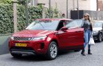 Amsterdam 30 maart 2019
Estelle Cruijff met haar nieuwe Range Rover Evoque