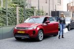Amsterdam 30 maart 2019
Estelle Cruijff met haar nieuwe Range Rover Evoque