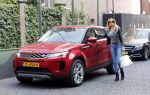 Amsterdam 30 maart 2019
Estelle Cruijff met haar nieuwe Range Rover Evoque