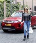 Amsterdam 30 maart 2019
Estelle Cruijff met haar nieuwe Range Rover Evoque