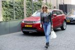 Amsterdam 30 maart 2019
Estelle Cruijff met haar nieuwe Range Rover Evoque