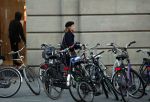 Amsterdam 22 maart 2019
Georgina Verbaan op straat met haar fiets.