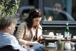 Amsterdam 30 maart 2019
Daniel de Ridder en zijn vriendin Halina Reijn op terras en op de beethovenstraat.