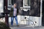 Amsterdam 1 april 2019
Hans v d Togt met zijn hondje op terras en aan het wandelen.