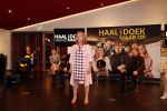 Amsterdam 25 maart 2019
Julia Berendse, Dook van Dijck, Mariska van Kolck, Tony Neef, Willemijn Maandag en Jordy van Loon bij de perspresentatie van de musical Haal het doek maar op in het DeLaMar Theater in Amsterdam