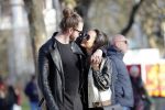 Amsterdam Vondelpark 24 maart 2019
Romy Monteiro met haar nieuwe vriend Jasper Suyk verliefd in het vondelpark.