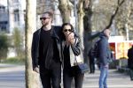 Amsterdam Vondelpark 24 maart 2019
Romy Monteiro met haar nieuwe vriend Jasper Suyk verliefd in het vondelpark.
