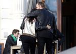 Amsterdam Vondelpark 24 maart 2019
Romy Monteiro met haar nieuwe vriend Jasper Suyk verliefd in het vondelpark.