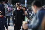 Amsterdam Vondelpark 24 maart 2019
Romy Monteiro met haar nieuwe vriend Jasper Suyk verliefd in het vondelpark.