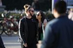 Amsterdam Vondelpark 24 maart 2019
Romy Monteiro met haar nieuwe vriend Jasper Suyk verliefd in het vondelpark.