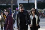 Amsterdam Vondelpark 24 maart 2019
Romy Monteiro met haar nieuwe vriend Jasper Suyk verliefd in het vondelpark.