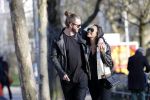 Amsterdam Vondelpark 24 maart 2019
Romy Monteiro met haar nieuwe vriend Jasper Suyk verliefd in het vondelpark.