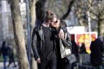 Amsterdam Vondelpark 24 maart 2019
Romy Monteiro met haar nieuwe vriend Jasper Suyk verliefd in het vondelpark.