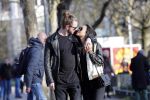 Amsterdam Vondelpark 24 maart 2019
Romy Monteiro met haar nieuwe vriend Jasper Suyk verliefd in het vondelpark.