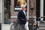 Amsterdam 3 april 2020
Bram Moszkowicz op de cornelis schuytstraat.