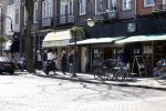 Amsterdam april 2020
Corona waarschuwingen en winkels met rijen