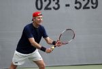 Cruqius 31 maart 2020
Tennissen voor het goede doel met Diederik v Manen. Anouk Smuldfers Ellie Lust en Laurien Verstraten