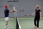 Cruqius 31 maart 2020
Tennissen voor het goede doel met Diederik v Manen. Anouk Smuldfers Ellie Lust en Laurien Verstraten