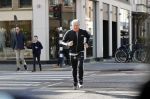 Amsterdam 16 maart 2020
Dries Roelvink hardlopend op de pc hooftstraat