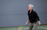 Cruqius 31 maart 2020
Tennissen voor het goede doel met Diederik v Manen. Anouk Smuldfers Ellie Lust en Laurien Verstraten