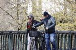 Amsterdam 4 april 2020
Ferdinand Grapperhaus met zijn vriendin liesbeth wytzes op straat in Amsterdam zuid.