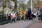Amsterdam 13 april 2020
Fietsen vol met bloemen tegen over het rijksmuseum