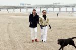 Scheveningen 20 maart 2020
Frank en Rogier met hun honden op het strand.