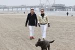 Scheveningen 20 maart 2020
Frank en Rogier met hun honden op het strand.