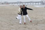 Scheveningen 20 maart 2020
Frank en Rogier met hun honden op het strand.