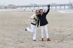 Scheveningen 20 maart 2020
Frank en Rogier met hun honden op het strand.