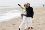Scheveningen 20 maart 2020
Frank en Rogier met hun honden op het strand.